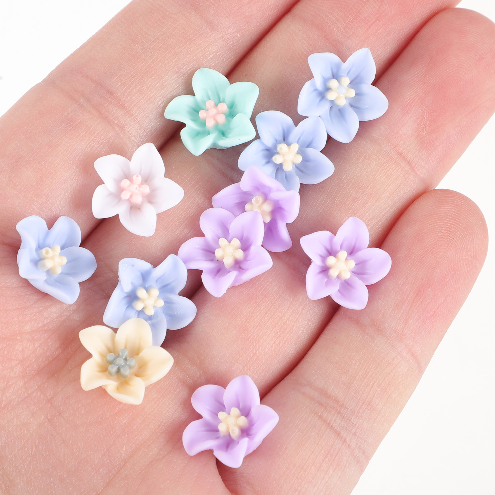 Craft Embellishment - 200個入り ユニークな樹脂製フラワーアクセサリー DIYスマホケースチャームセット 耐摩耗性クラフトオーナメント 衣類、バッグ、ヘッドウェア用