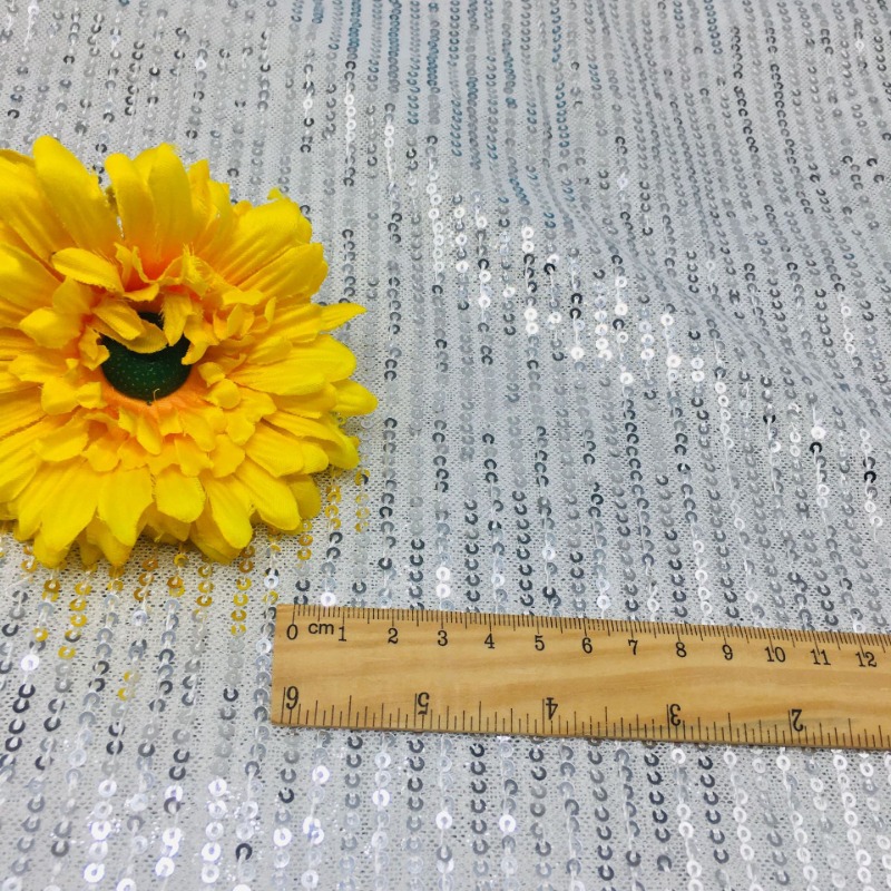 3 ミリメートル弾性メッシュスパンコールシニー生地垂直ドレス - Crystal Mesh Fabric のレビューと価格
