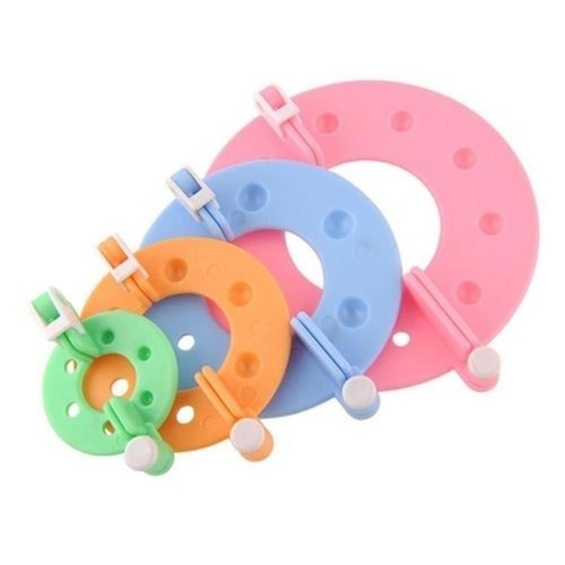 8 個 4 サイズ綿毛ボールウィーバーポンポンメーカー編み機 - Pom Pom Maker Tool のレビューと価格