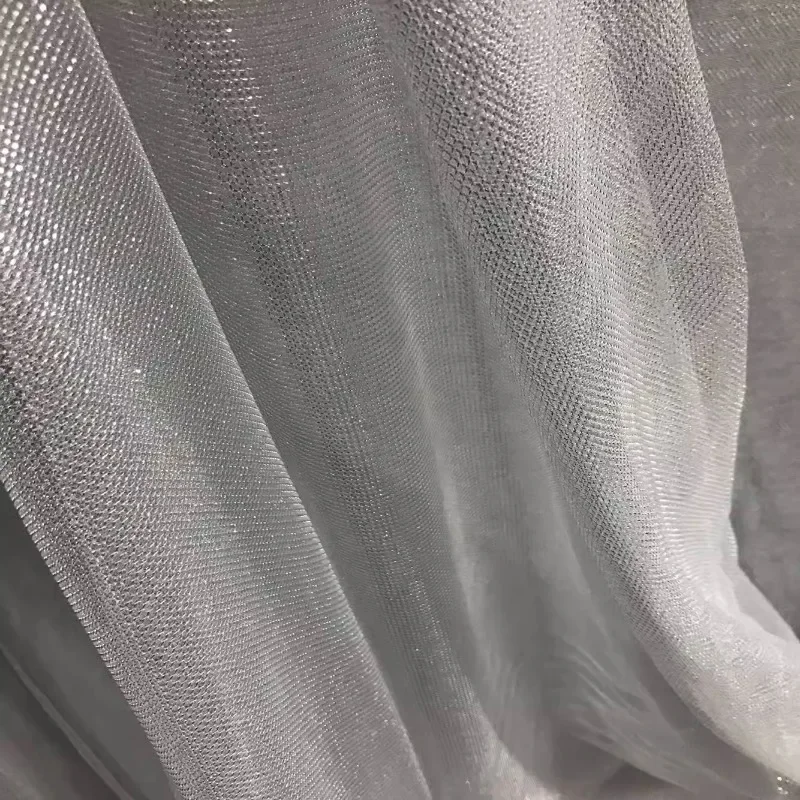 縫製用伸縮性メッシュ生地、光沢のある軽量、小さなグリッド、金 - Crystal Mesh Fabric のレビューと価格