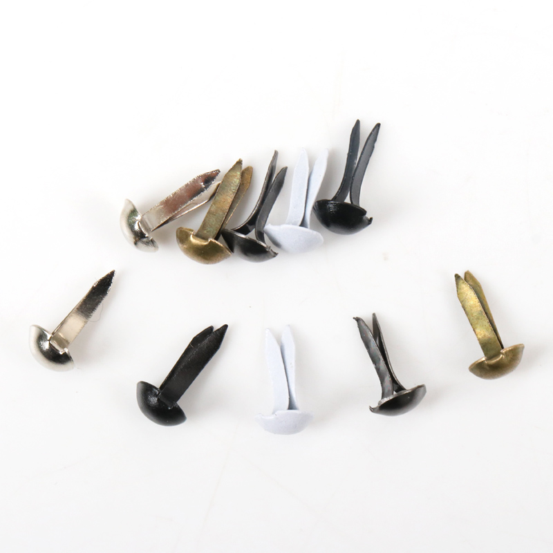 100 個混合ラウンド金属ブラッドスタッドスパイクスクラップ - Embellishments For Scrapbooking のレビューと価格