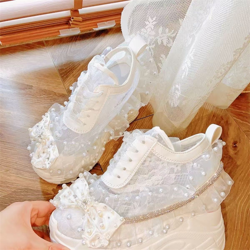 女性用の白いレースアップシューズ,厚い靴底,レースリボン,ラ - Crystal Mesh Fabric のレビューと価格