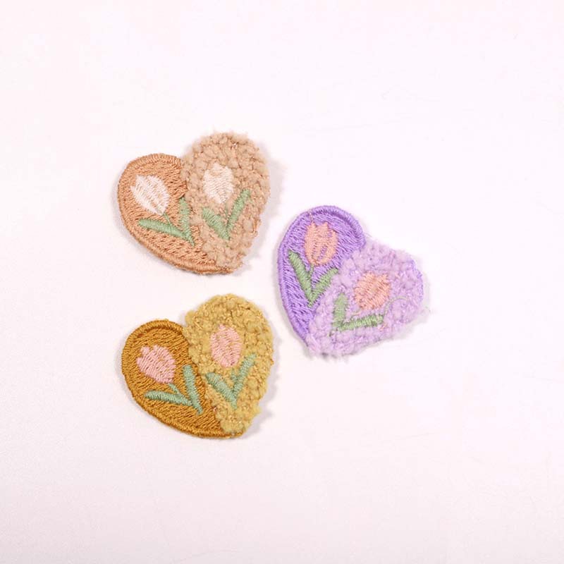 ウールの豪華な愛の花のアップリケ,10個,縫製用品,パッチ, - Applique Patch Flower のレビューと価格