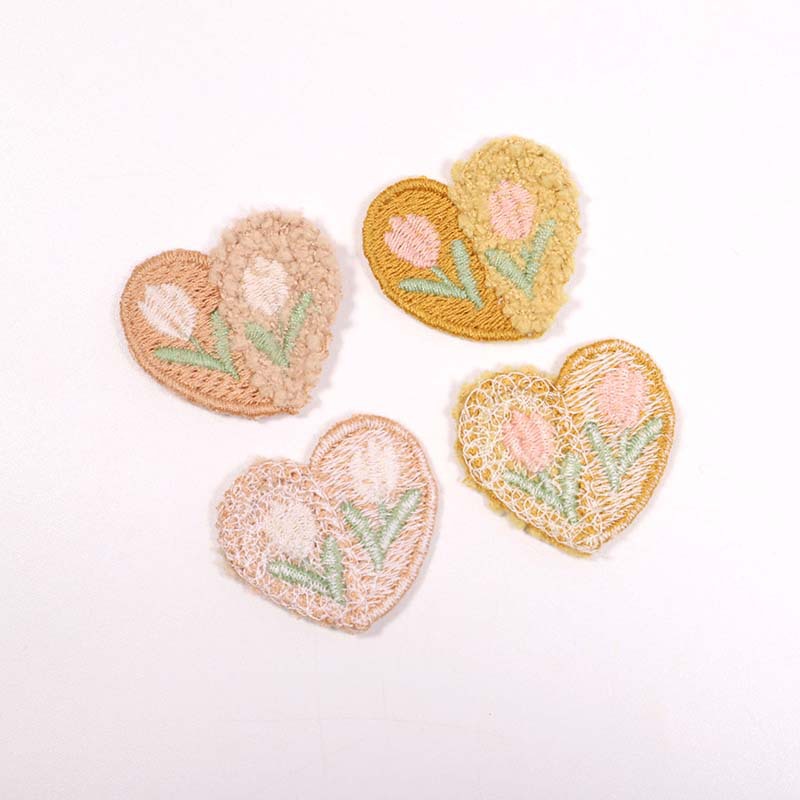 ウールの豪華な愛の花のアップリケ,10個,縫製用品,パッチ, - Applique Patch Flower のレビューと価格