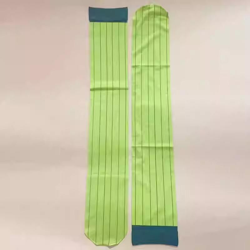 アニメ 甘露寺蜜璃 コスプレ小道具風 JK ストッキング 薄 - Embellish Knit のレビューと価格