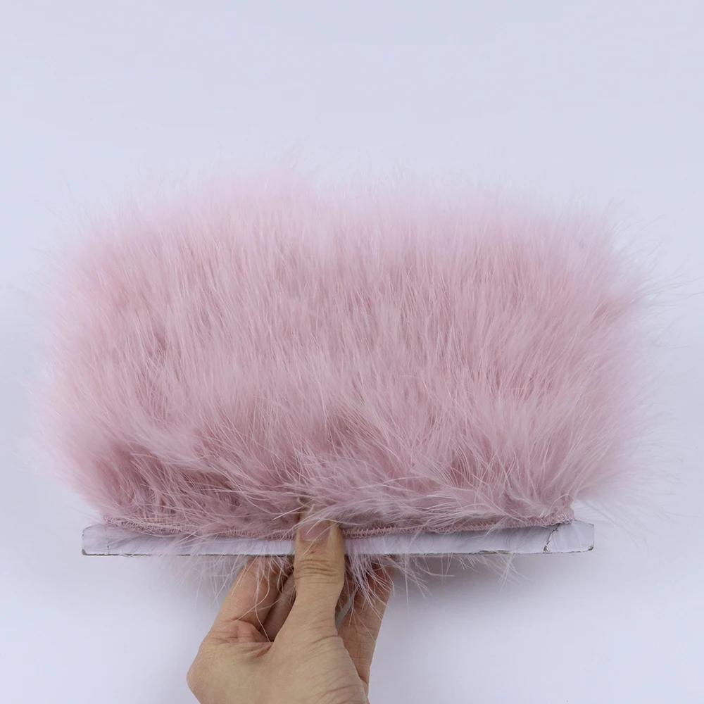 1メートルの柔らかい七面鳥の羽根飾り、ふわふわのマラブーフェ - Feather Trim Marabou のレビューと価格