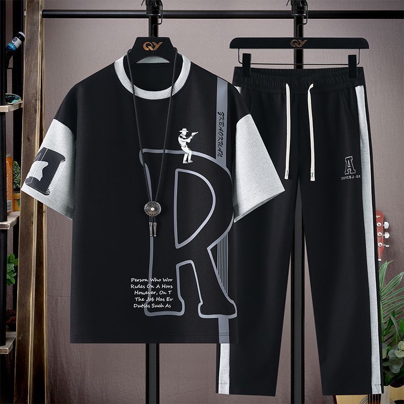 夏のファッショントレンディなプリント半袖 Tシャツスポーツセ - Embellish Knit のレビューと価格
