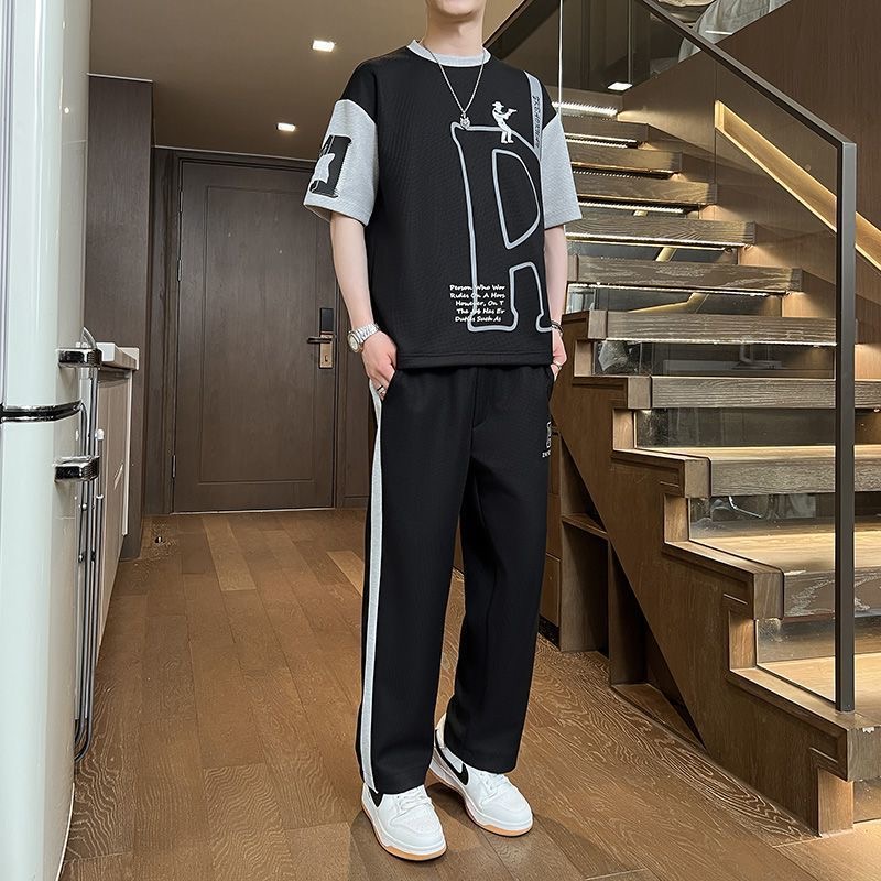 夏のファッショントレンディなプリント半袖 Tシャツスポーツセ - Embellish Knit のレビューと価格