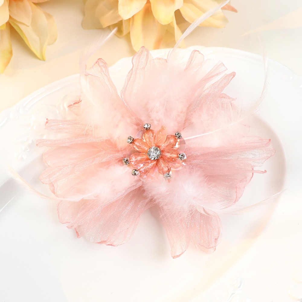 手作りメッシュフェザーフラワーブローチ女性用ビーズクリスタル - Crystal Mesh Fabric のレビューと価格