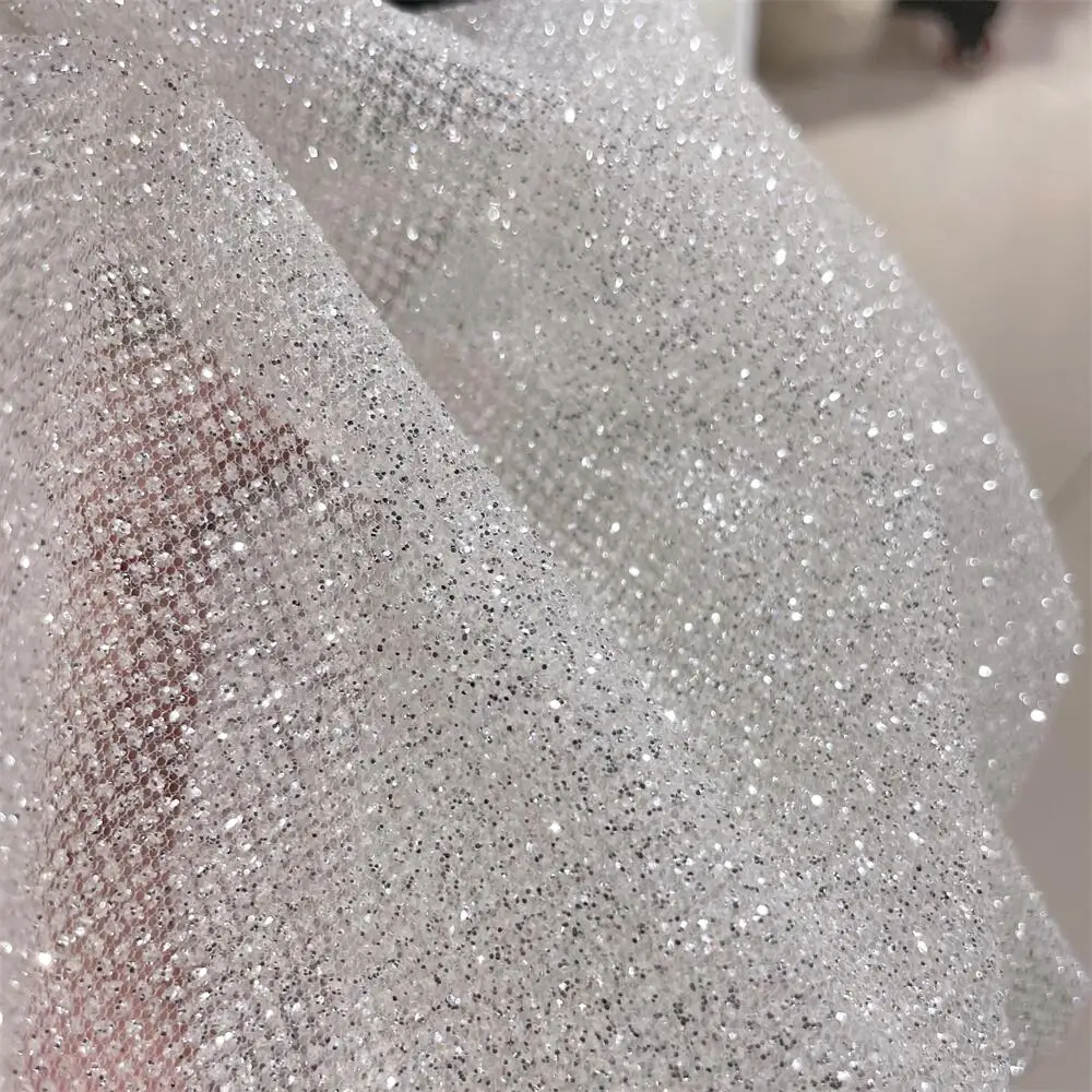 超高密度シルバーグリッターネット糸、ホットダイヤモンドスプレ - Crystal Mesh Fabric のレビューと価格