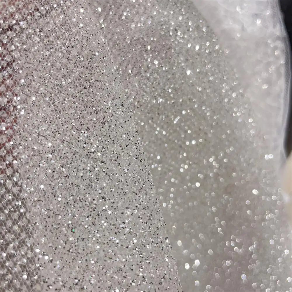 超高密度シルバーグリッターネット糸、ホットダイヤモンドスプレ - Crystal Mesh Fabric のレビューと価格